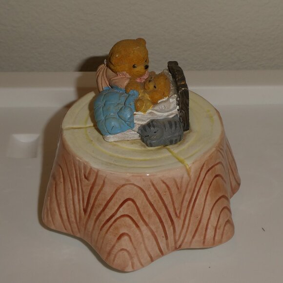 Good Night Bear Figurine Plays “It’s a Small World” - Picture 6 of 7